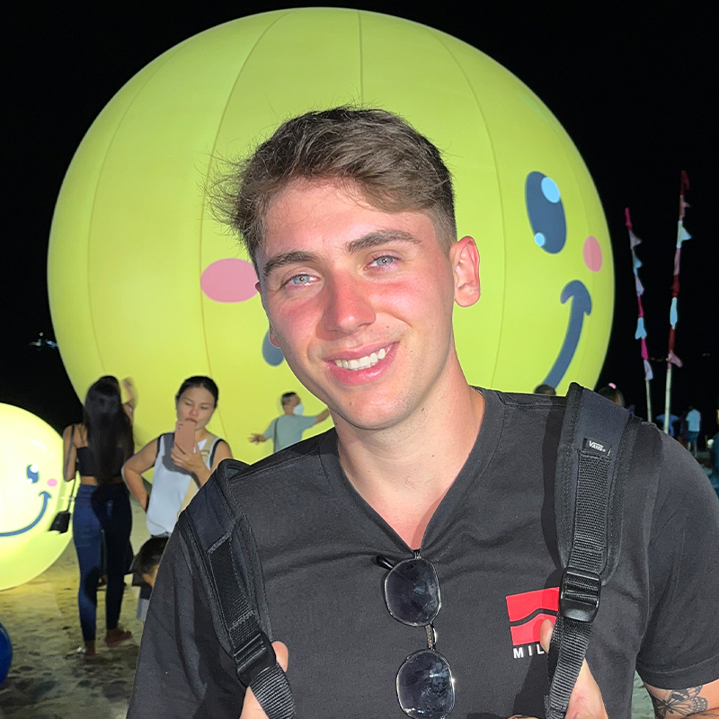 Medium fbb82ddc f717 408d b4fa 9ea56eb8dd4f