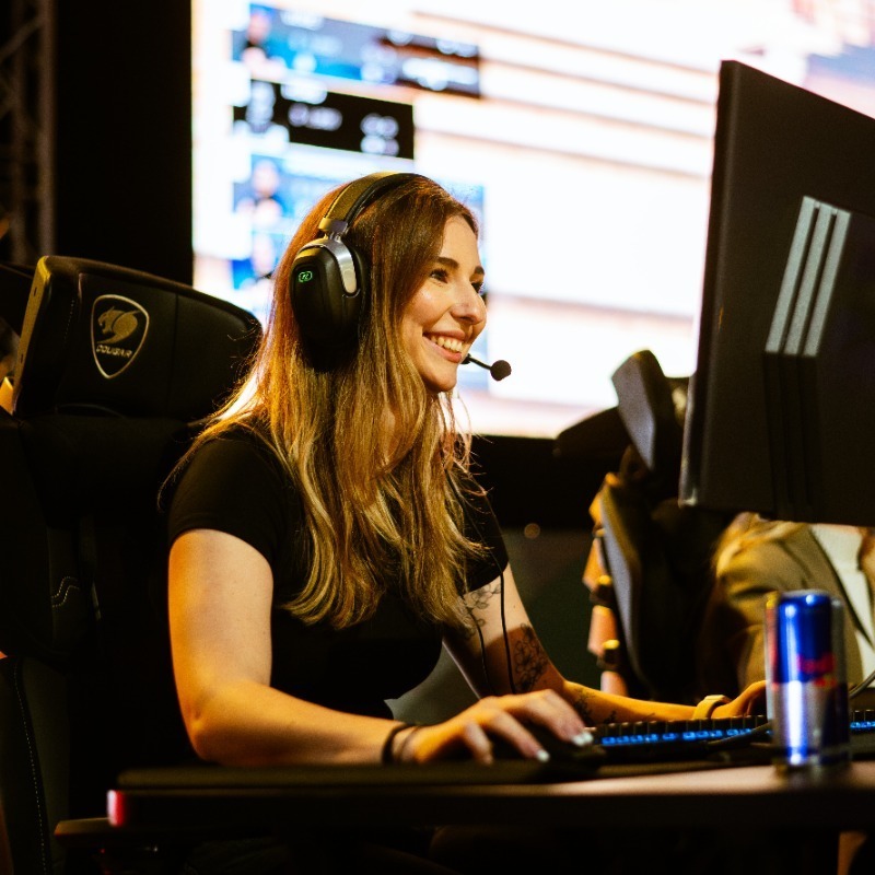 Medium 6b8e632b 9a98 438b ab0c aac92ad81cc9